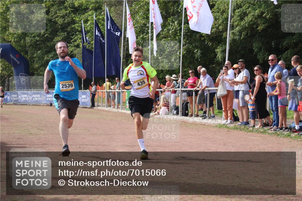 08.09.2024 - Airport Race Strokosch-Dieckow http://msf.ph/oto/7015066 08.09.2024 12:06:19 Ziel 435, 2539, 3094 meine-sportfotos.de