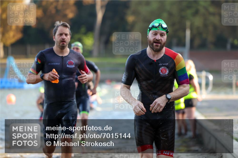 08.09.2024 - Stadtparktriathlon Michael Strokosch http://msf.ph/oto/7015144 08.09.2024 08:46:50 Schwimmen 19, 20, 25, 29, 33, 48, 50, 68, 77, 83, 89 meine-sportfotos.de