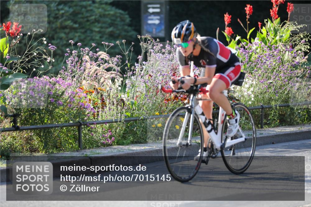 08.09.2024 - Stadtparktriathlon Zöllner http://msf.ph/oto/7015145 08.09.2024 09:26:05 Radfahren 156, 173 meine-sportfotos.de