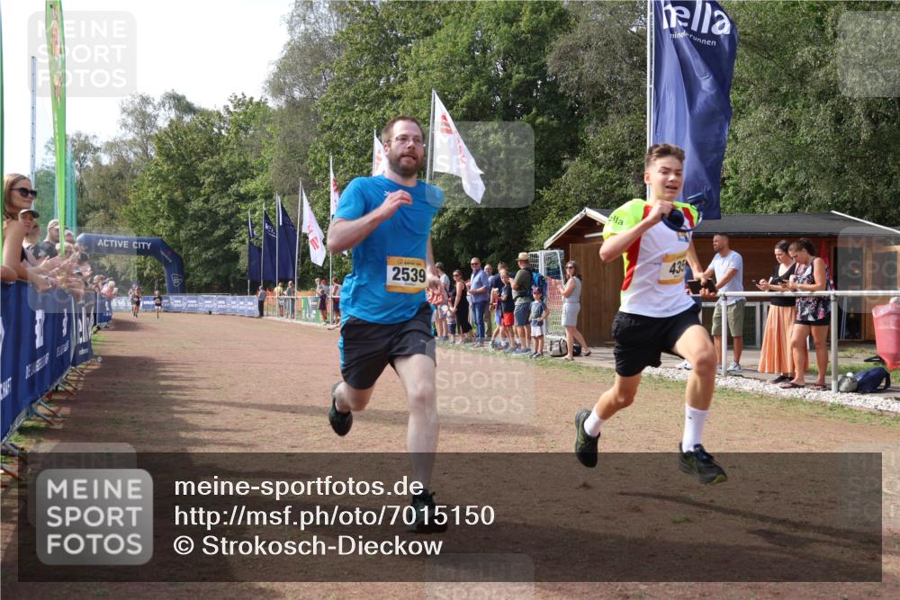 08.09.2024 - Airport Race Strokosch-Dieckow http://msf.ph/oto/7015150 08.09.2024 12:06:21 Ziel 435, 2539, 3035, 3094 meine-sportfotos.de