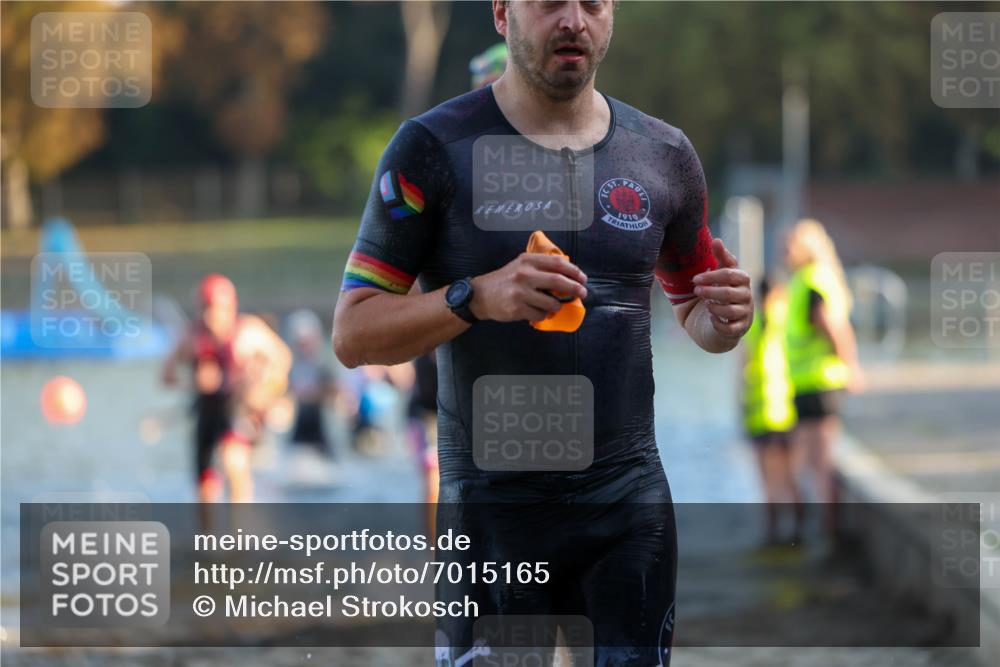 08.09.2024 - Stadtparktriathlon Michael Strokosch http://msf.ph/oto/7015165 08.09.2024 08:46:52 Schwimmen 20, 25, 29, 33, 48, 77, 83, 89 meine-sportfotos.de