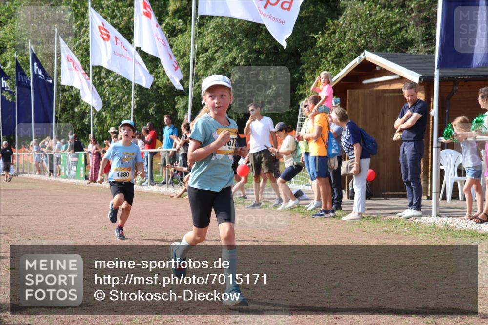 08.09.2024 - Airport Race Strokosch-Dieckow http://msf.ph/oto/7015171 08.09.2024 11:31:41 Ziel 1603, 1675, 1880, 3418 meine-sportfotos.de