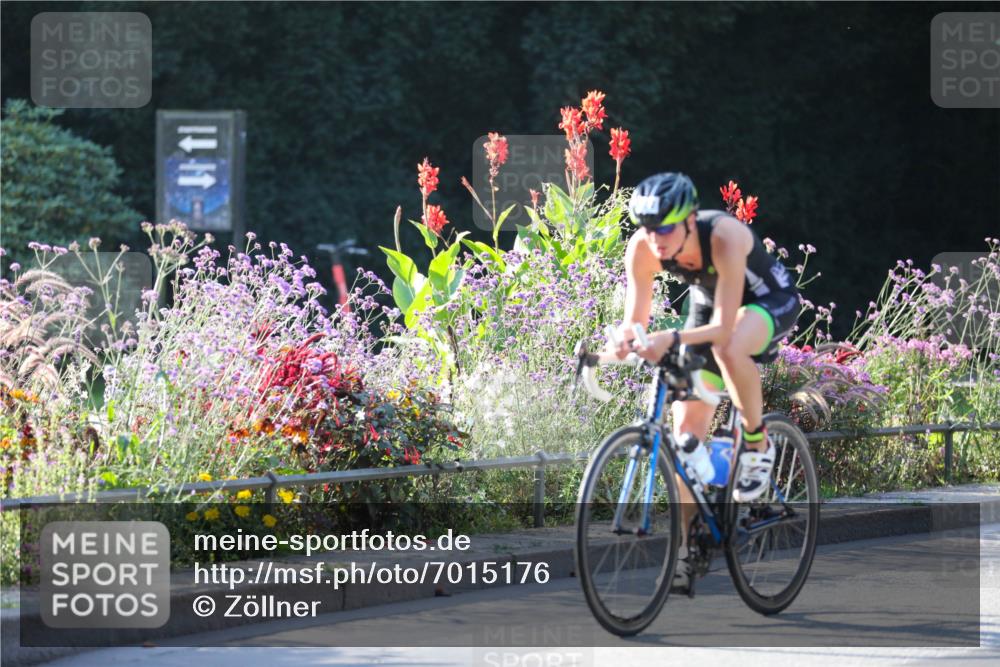 08.09.2024 - Stadtparktriathlon Zöllner http://msf.ph/oto/7015176 08.09.2024 09:26:18 Radfahren 126, 132, 138, 155, 157, 159, 171, 175 meine-sportfotos.de
