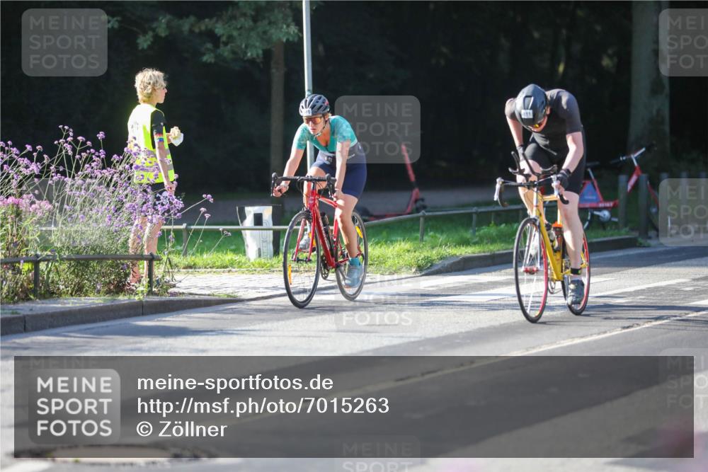 08.09.2024 - Stadtparktriathlon Zöllner http://msf.ph/oto/7015263 08.09.2024 09:26:43 Radfahren 100, 104, 111, 120 meine-sportfotos.de
