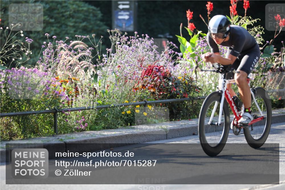 08.09.2024 - Stadtparktriathlon Zöllner http://msf.ph/oto/7015287 08.09.2024 09:26:52 Radfahren 93, 104, 115, 120 meine-sportfotos.de