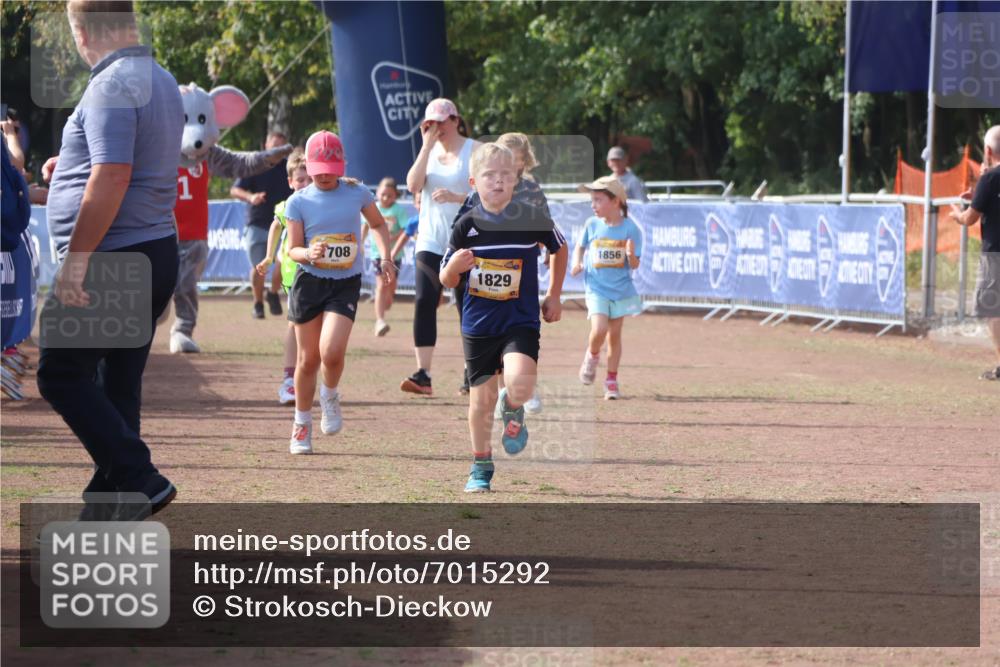 08.09.2024 - Airport Race Strokosch-Dieckow http://msf.ph/oto/7015292 08.09.2024 11:31:51 Ziel 1700, 1704, 1708, 1829 meine-sportfotos.de