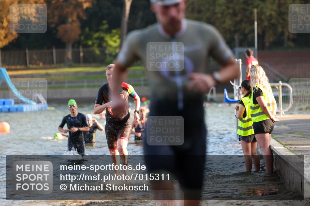 08.09.2024 - Stadtparktriathlon Michael Strokosch http://msf.ph/oto/7015311 08.09.2024 08:47:00 Schwimmen 3, 20, 48, 78, 80, 89 meine-sportfotos.de