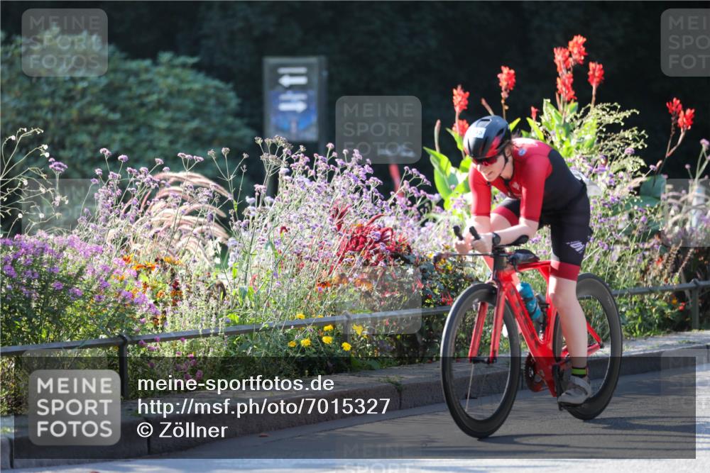 08.09.2024 - Stadtparktriathlon Zöllner http://msf.ph/oto/7015327 08.09.2024 09:27:21 Radfahren 113, 145 meine-sportfotos.de