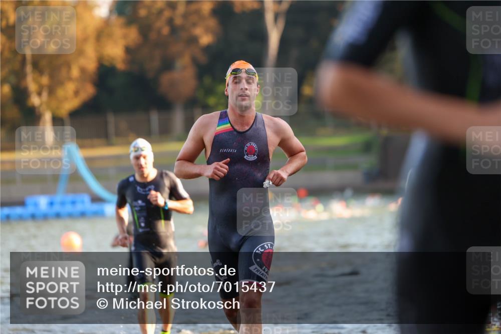 08.09.2024 - Stadtparktriathlon Michael Strokosch http://msf.ph/oto/7015437 08.09.2024 08:47:10 Schwimmen 3, 39, 44, 78, 80 meine-sportfotos.de
