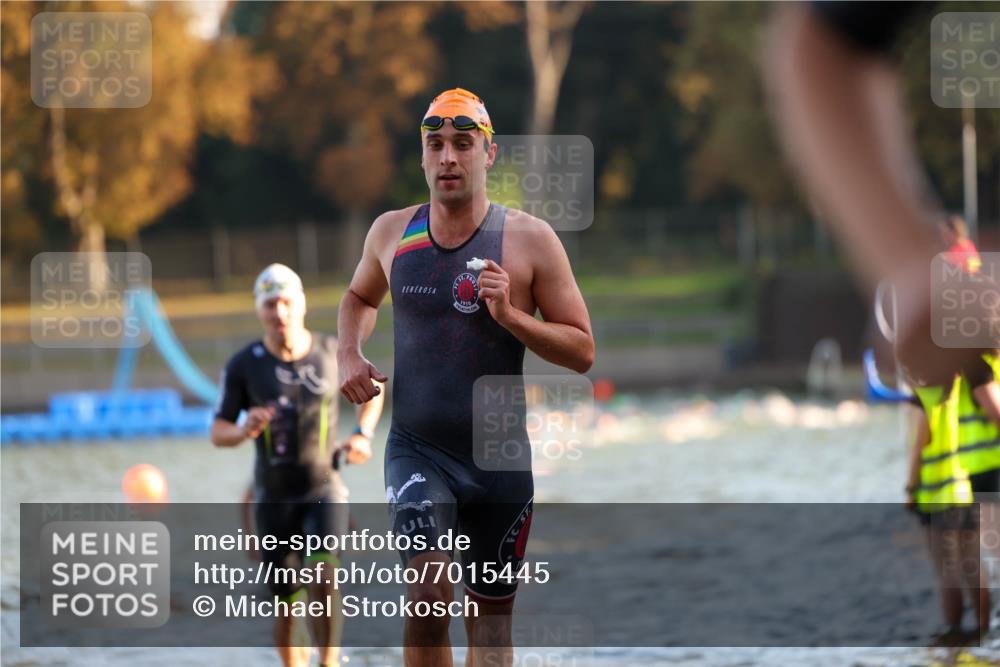 08.09.2024 - Stadtparktriathlon Michael Strokosch http://msf.ph/oto/7015445 08.09.2024 08:47:10 Schwimmen 3, 39, 44, 78, 80 meine-sportfotos.de