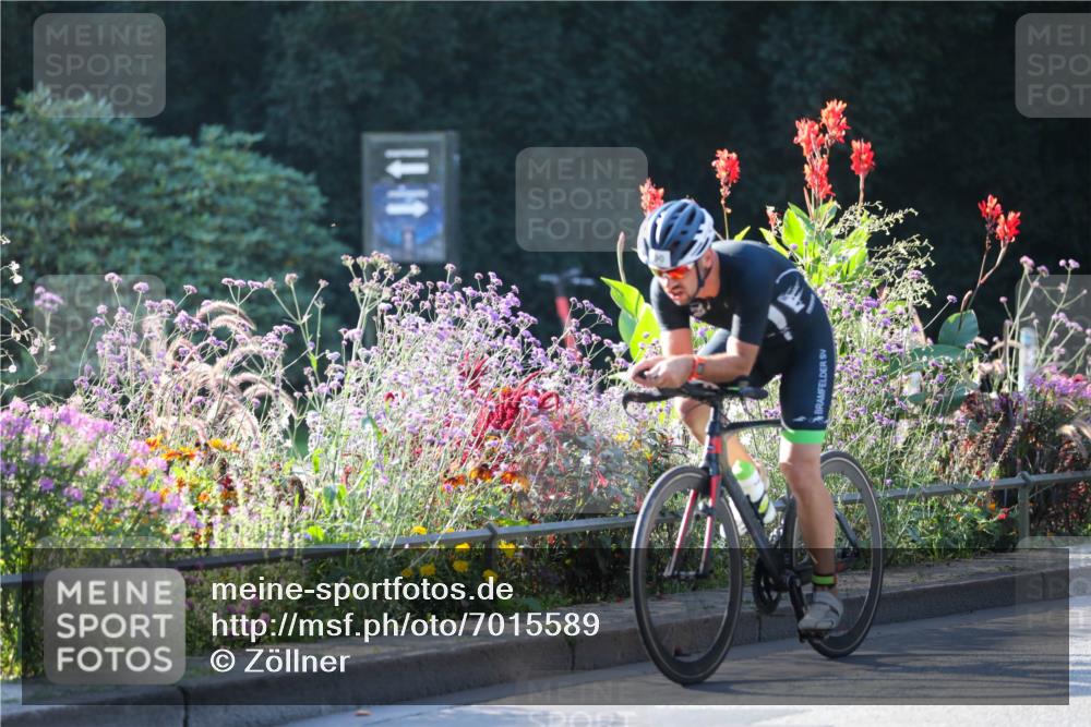 08.09.2024 - Stadtparktriathlon Zöllner http://msf.ph/oto/7015589 08.09.2024 09:29:04 Radfahren 90, 99, 121 meine-sportfotos.de