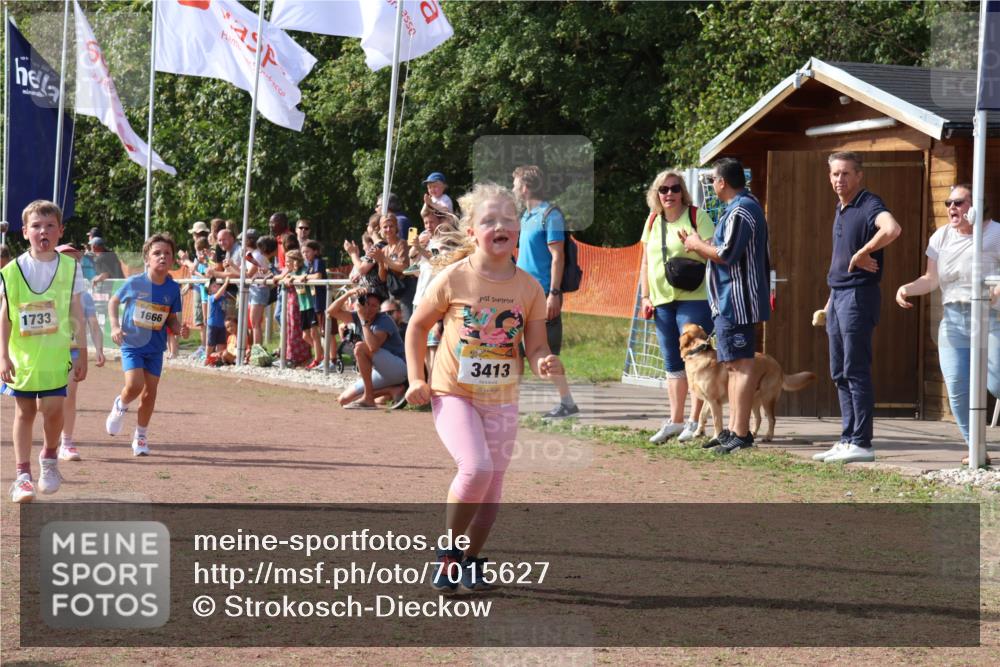 08.09.2024 - Airport Race Strokosch-Dieckow http://msf.ph/oto/7015627 08.09.2024 11:32:01 Ziel 1627, 1643, 1664, 1666, 1704, 1708, 1733, 1759, 1803, 1829, 1856, 3413 meine-sportfotos.de