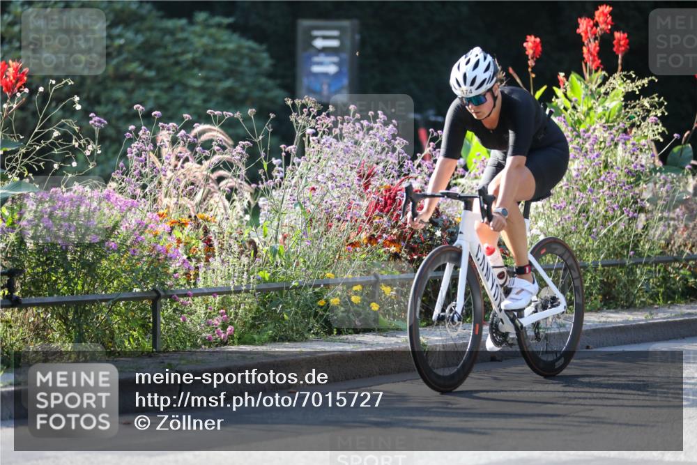 08.09.2024 - Stadtparktriathlon Zöllner http://msf.ph/oto/7015727 08.09.2024 09:30:59 Radfahren 97, 174, 178 meine-sportfotos.de