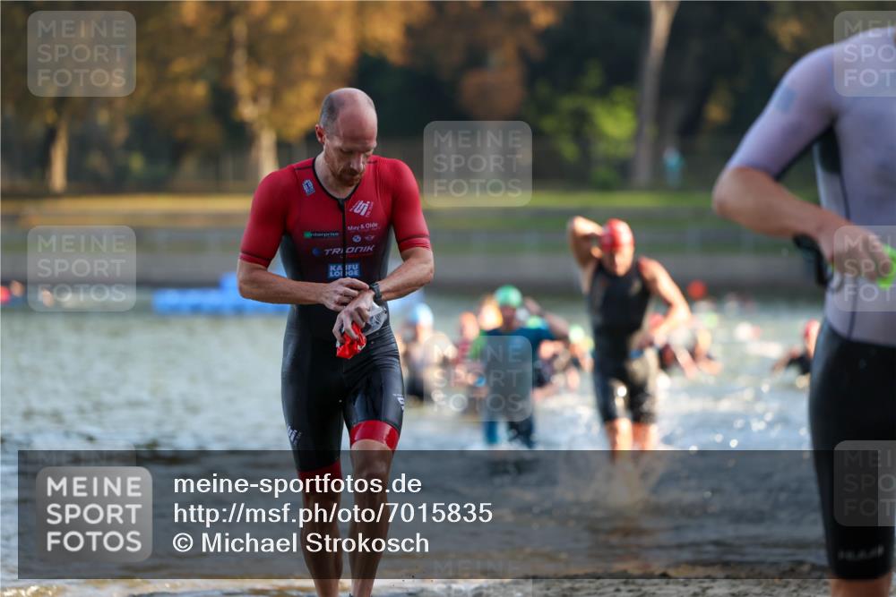 08.09.2024 - Stadtparktriathlon Michael Strokosch http://msf.ph/oto/7015835 08.09.2024 08:47:47 Schwimmen 18, 28, 30, 31, 41, 45, 63, 76, 85 meine-sportfotos.de