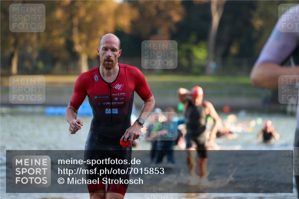 08.09.2024 - Stadtparktriathlon Michael Strokosch http://msf.ph/oto/7015853 08.09.2024 08:47:47 Schwimmen 18, 28, 30, 31, 41, 45, 63, 76, 85 meine-sportfotos.de