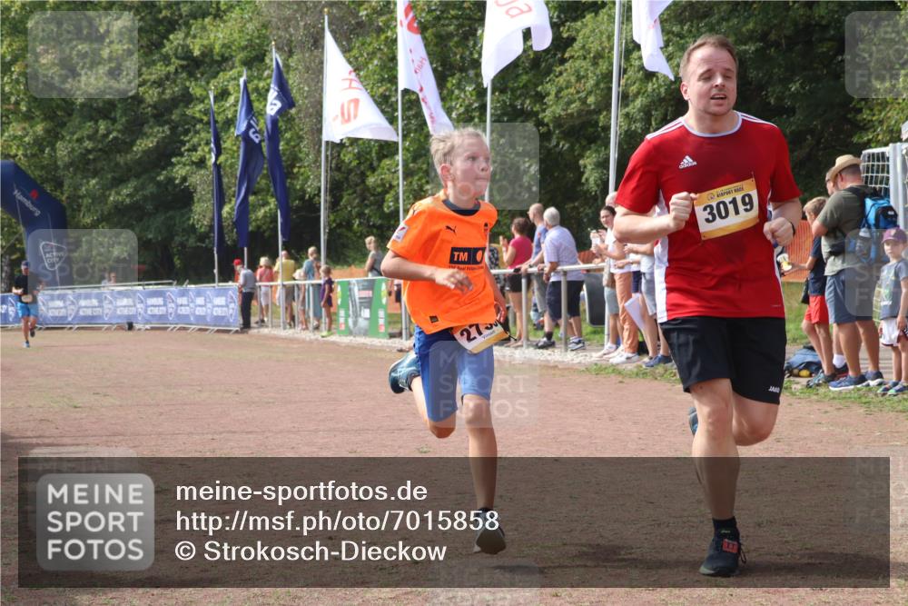 08.09.2024 - Airport Race Strokosch-Dieckow http://msf.ph/oto/7015858 08.09.2024 12:06:51 Ziel 2733, 3019 meine-sportfotos.de