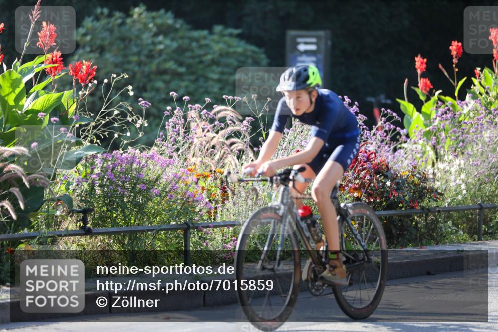 08.09.2024 - Stadtparktriathlon Zöllner http://msf.ph/oto/7015859 08.09.2024 09:33:00 Radfahren 101, 128, 132, 169, 171, 176 meine-sportfotos.de