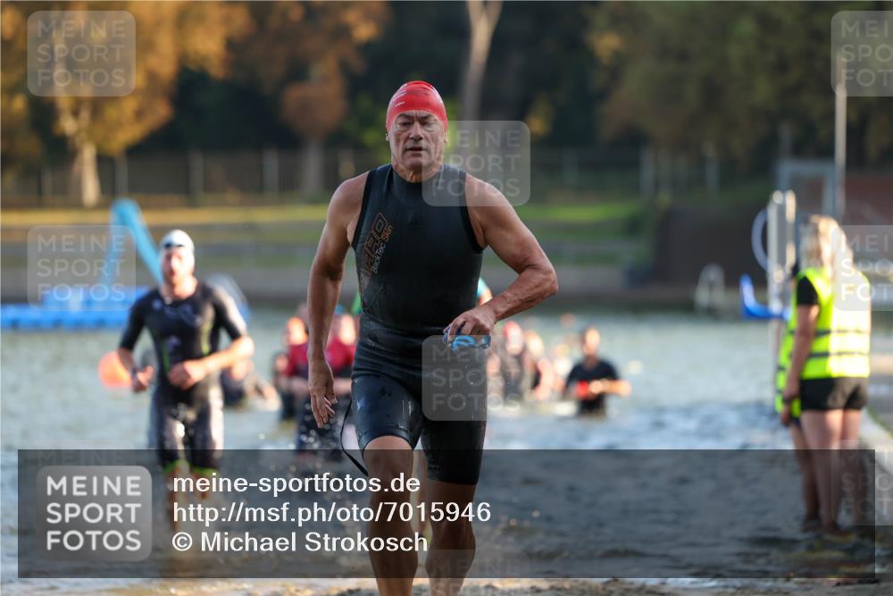 08.09.2024 - Stadtparktriathlon Michael Strokosch http://msf.ph/oto/7015946 08.09.2024 08:47:51 Schwimmen 21, 23, 28, 30, 35, 41, 45, 54, 63, 72, 76, 85 meine-sportfotos.de
