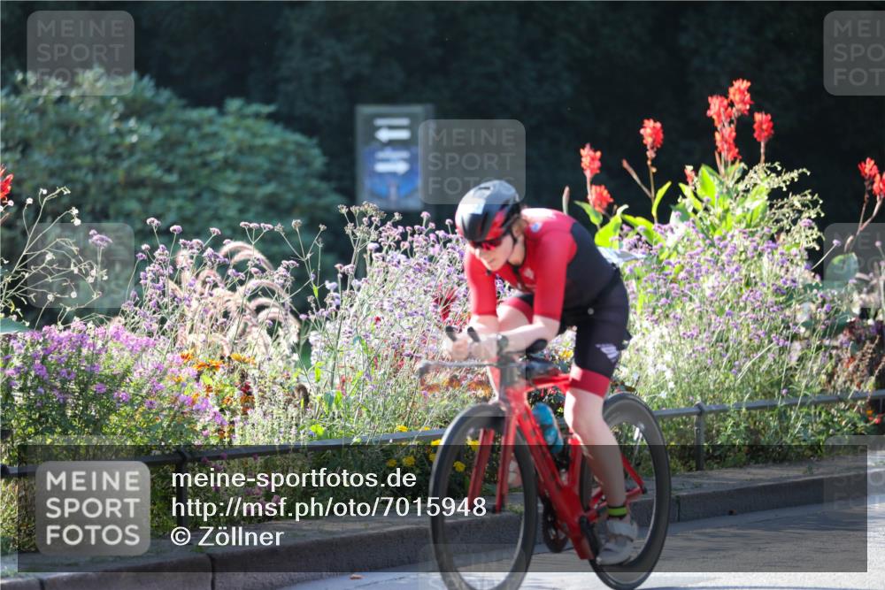 08.09.2024 - Stadtparktriathlon Zöllner http://msf.ph/oto/7015948 08.09.2024 09:34:14 Radfahren 104, 145, 154, 159 meine-sportfotos.de