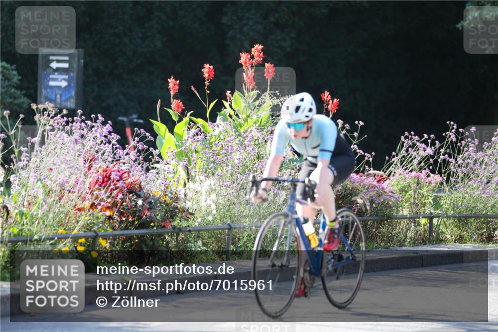 08.09.2024 - Stadtparktriathlon Zöllner http://msf.ph/oto/7015961 08.09.2024 09:34:18 Radfahren 104, 159 meine-sportfotos.de
