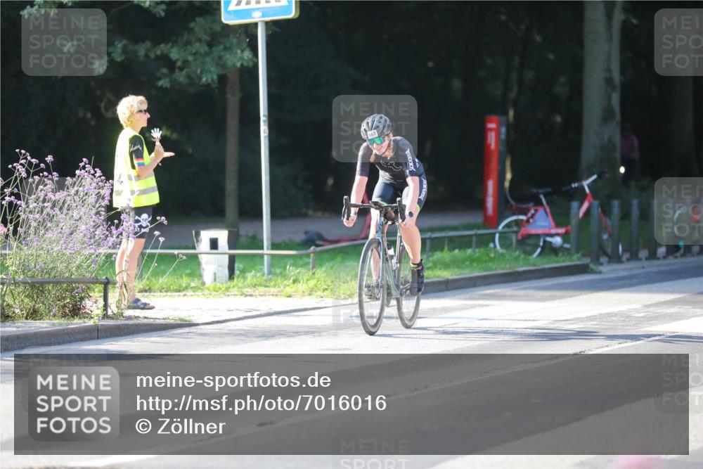 08.09.2024 - Stadtparktriathlon Zöllner http://msf.ph/oto/7016016 08.09.2024 09:35:06 Radfahren 168 meine-sportfotos.de