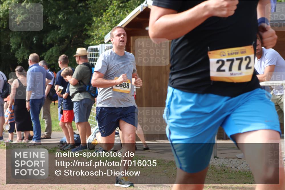 08.09.2024 - Airport Race Strokosch-Dieckow http://msf.ph/oto/7016035 08.09.2024 12:07:04 Ziel 2520, 2688, 2772, 2831 meine-sportfotos.de