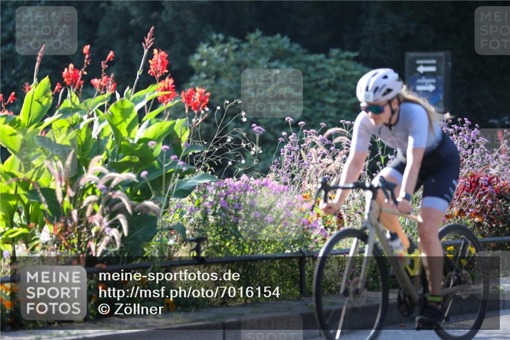 08.09.2024 - Stadtparktriathlon Zöllner http://msf.ph/oto/7016154 08.09.2024 09:36:19 Radfahren 52, 163 meine-sportfotos.de