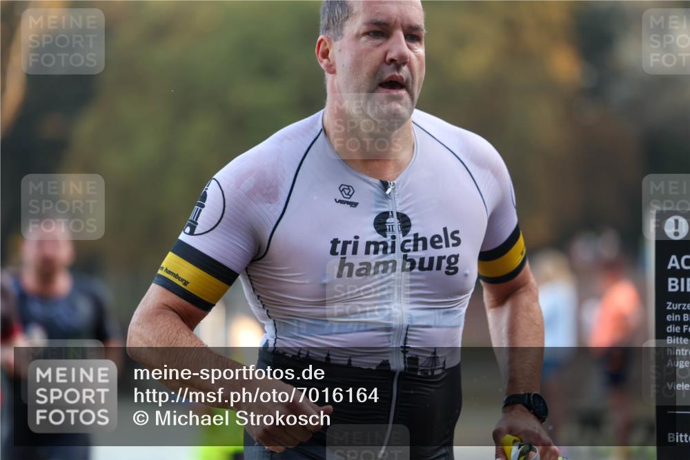 08.09.2024 - Stadtparktriathlon Michael Strokosch http://msf.ph/oto/7016164 08.09.2024 08:48:03 Schwimmen 15, 21, 23, 35, 37, 40, 45, 54, 60, 66, 67, 72, 74, 82 meine-sportfotos.de