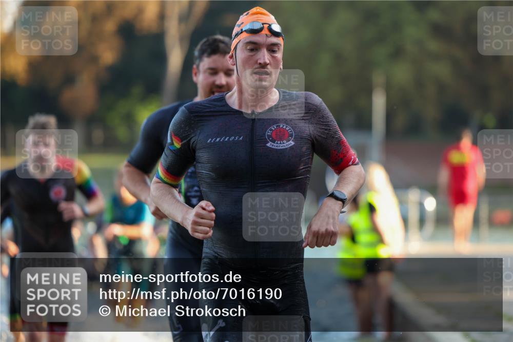 08.09.2024 - Stadtparktriathlon Michael Strokosch http://msf.ph/oto/7016190 08.09.2024 08:48:04 Schwimmen 15, 21, 23, 35, 37, 40, 54, 60, 66, 67, 72, 74, 82 meine-sportfotos.de