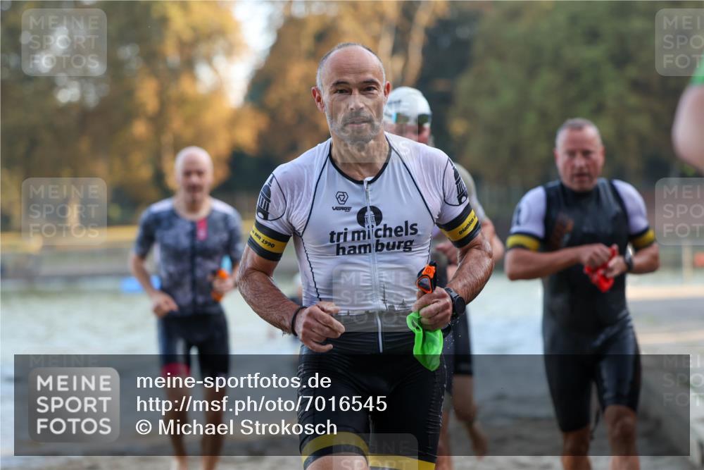 08.09.2024 - Stadtparktriathlon Michael Strokosch http://msf.ph/oto/7016545 08.09.2024 08:48:21 Schwimmen 6, 24, 27, 46, 57, 58, 64 meine-sportfotos.de