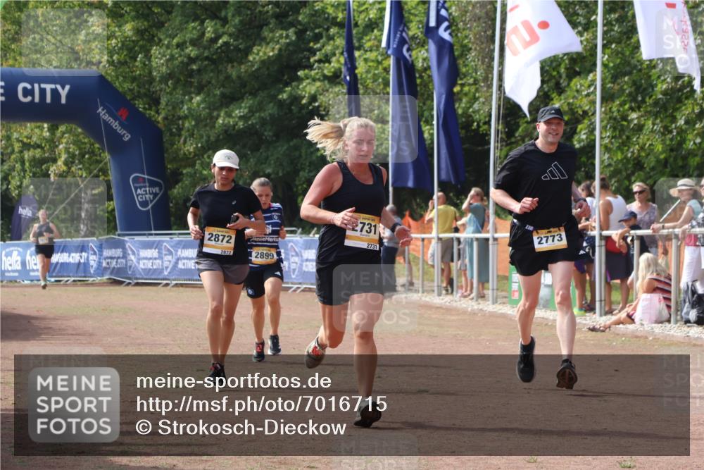 08.09.2024 - Airport Race Strokosch-Dieckow http://msf.ph/oto/7016715 08.09.2024 12:07:29 Ziel 2731, 2773, 2872, 2899, 3022 meine-sportfotos.de