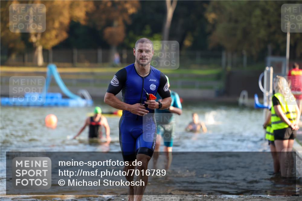 08.09.2024 - Stadtparktriathlon Michael Strokosch http://msf.ph/oto/7016789 08.09.2024 08:48:40 Schwimmen 4, 16, 61, 65 meine-sportfotos.de