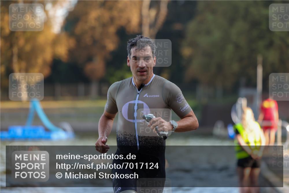08.09.2024 - Stadtparktriathlon Michael Strokosch http://msf.ph/oto/7017124 08.09.2024 08:48:58 Schwimmen 42 meine-sportfotos.de