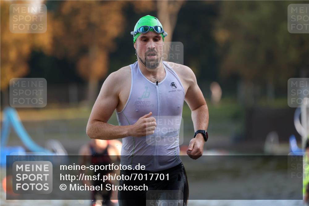 08.09.2024 - Stadtparktriathlon Michael Strokosch http://msf.ph/oto/7017701 08.09.2024 08:57:20 Schwimmen 99, 114, 122 meine-sportfotos.de
