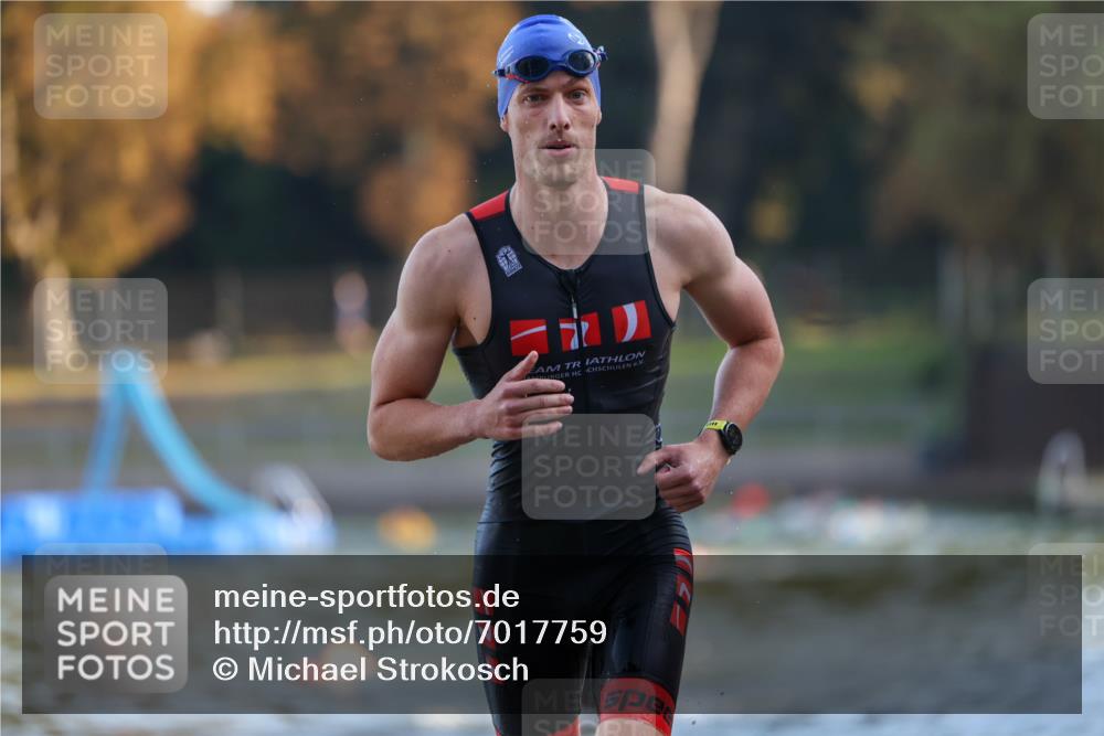 08.09.2024 - Stadtparktriathlon Michael Strokosch http://msf.ph/oto/7017759 08.09.2024 08:57:23 Schwimmen 99, 114, 126 meine-sportfotos.de