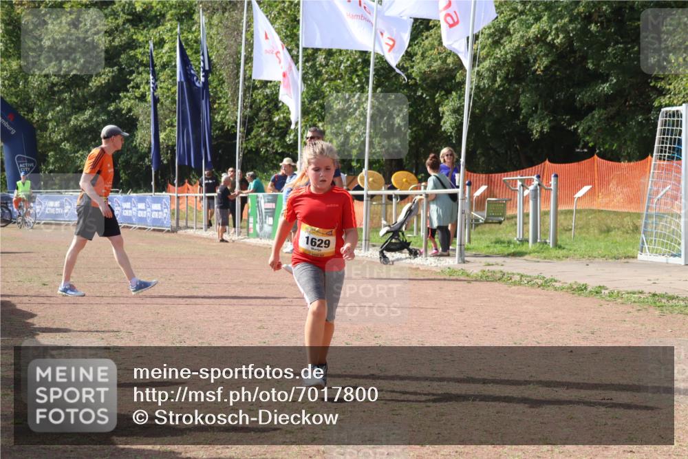 08.09.2024 - Airport Race Strokosch-Dieckow http://msf.ph/oto/7017800 08.09.2024 11:33:32 Ziel 1629, 1640, 1674 meine-sportfotos.de