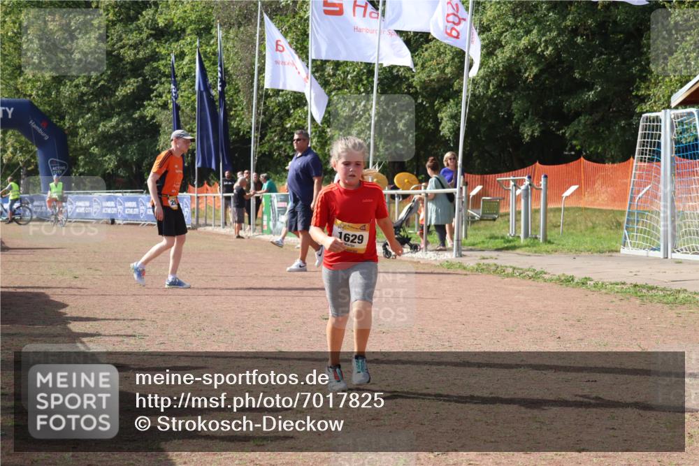 08.09.2024 - Airport Race Strokosch-Dieckow http://msf.ph/oto/7017825 08.09.2024 11:33:32 Ziel 1629, 1640, 1674 meine-sportfotos.de