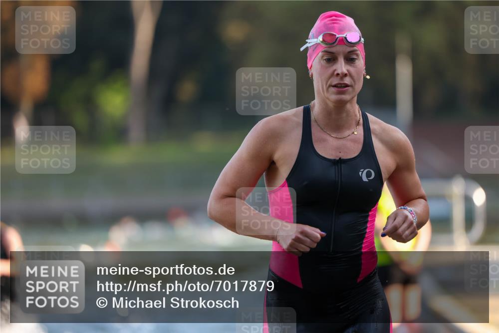 08.09.2024 - Stadtparktriathlon Michael Strokosch http://msf.ph/oto/7017879 08.09.2024 08:57:33 Schwimmen 99, 106, 126 meine-sportfotos.de