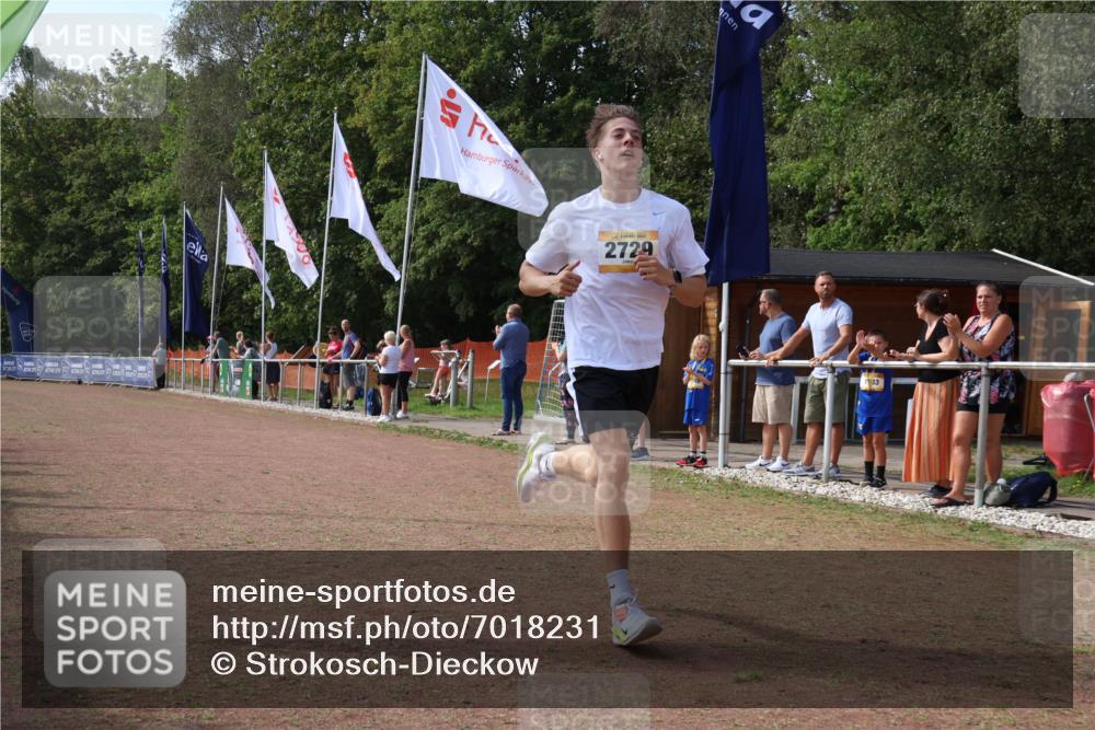 08.09.2024 - Airport Race Strokosch-Dieckow http://msf.ph/oto/7018231 08.09.2024 11:58:09 Ziel 2729, 3148 meine-sportfotos.de