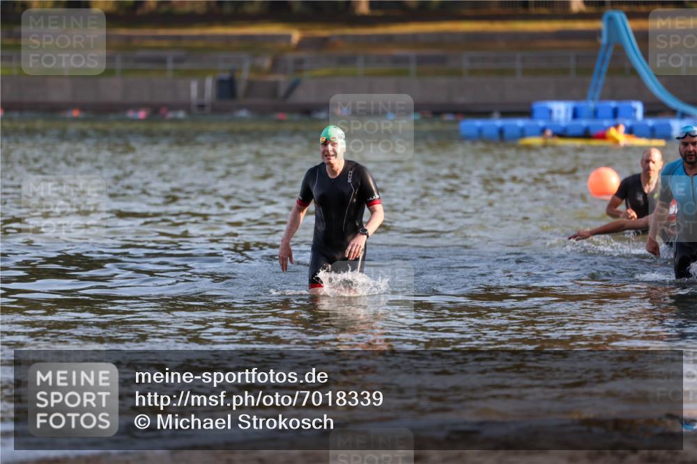 08.09.2024 - Stadtparktriathlon Michael Strokosch http://msf.ph/oto/7018339 08.09.2024 08:58:29 Schwimmen 90, 91, 105, 108, 123, 125 meine-sportfotos.de