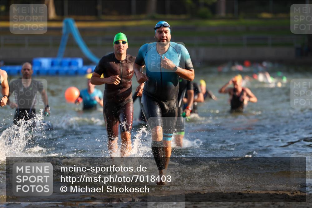 08.09.2024 - Stadtparktriathlon Michael Strokosch http://msf.ph/oto/7018403 08.09.2024 08:58:35 Schwimmen 90, 91, 92, 93, 105, 108, 112, 120, 123, 125 meine-sportfotos.de