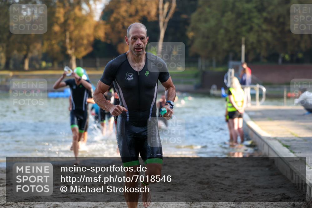 08.09.2024 - Stadtparktriathlon Michael Strokosch http://msf.ph/oto/7018546 08.09.2024 08:58:43 Schwimmen 90, 91, 92, 93, 98, 110, 112, 120, 127 meine-sportfotos.de