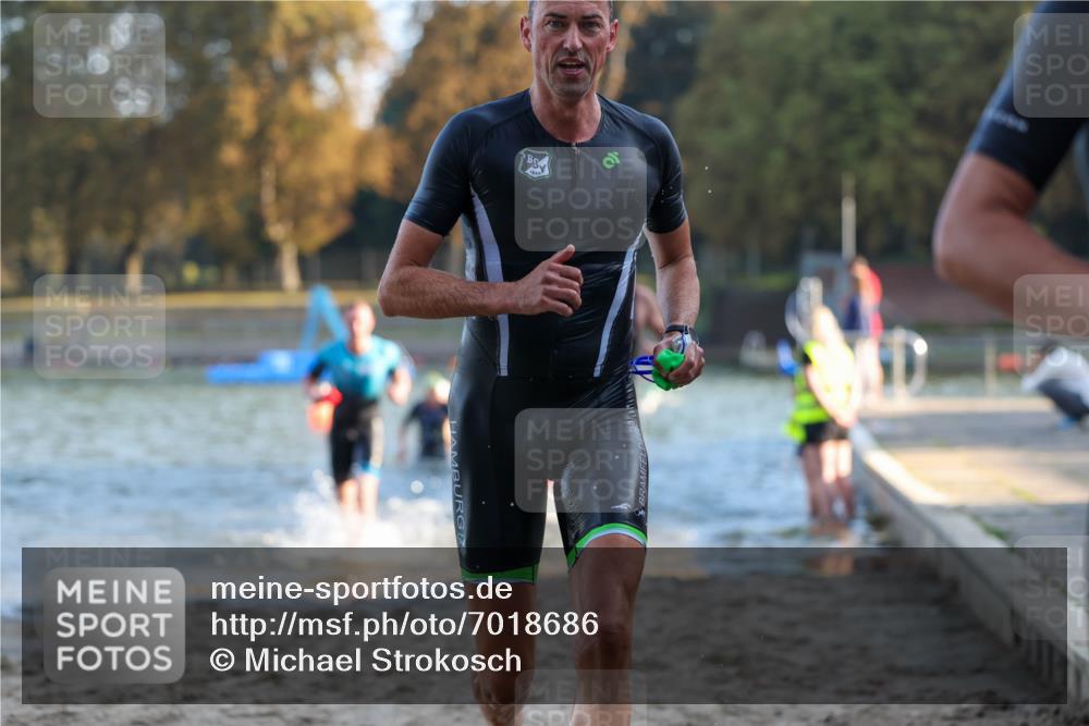08.09.2024 - Stadtparktriathlon Michael Strokosch http://msf.ph/oto/7018686 08.09.2024 08:58:49 Schwimmen 93, 98, 110, 115, 120, 127 meine-sportfotos.de