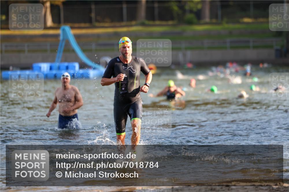 08.09.2024 - Stadtparktriathlon Michael Strokosch http://msf.ph/oto/7018784 08.09.2024 08:58:55 Schwimmen 104, 110, 115 meine-sportfotos.de