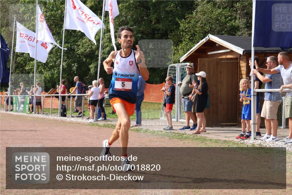 08.09.2024 - Airport Race Strokosch-Dieckow http://msf.ph/oto/7018820 08.09.2024 11:59:50 Ziel 5, 588, 2890, 3142 meine-sportfotos.de
