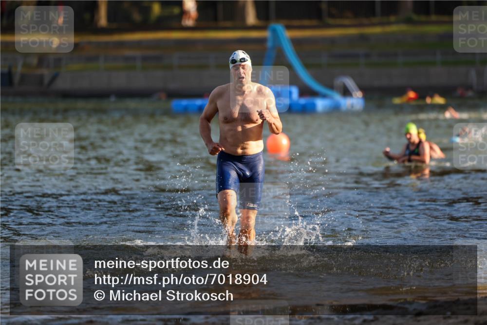 08.09.2024 - Stadtparktriathlon Michael Strokosch http://msf.ph/oto/7018904 08.09.2024 08:59:01 Schwimmen 104, 115 meine-sportfotos.de