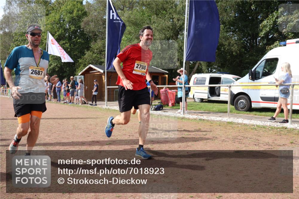 08.09.2024 - Airport Race Strokosch-Dieckow http://msf.ph/oto/7018923 08.09.2024 12:08:41 Ziel 103, 2558, 2657, 2687, 2703, 2778, 2779, 2798 meine-sportfotos.de