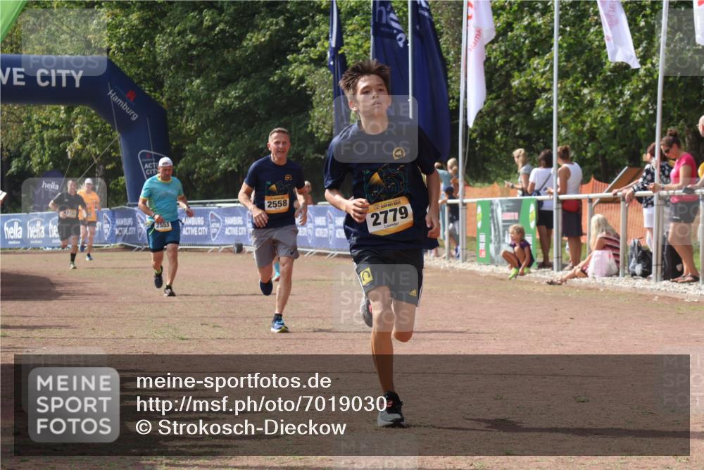 08.09.2024 - Airport Race Strokosch-Dieckow http://msf.ph/oto/7019030 08.09.2024 12:08:43 Ziel 2553, 2558, 2687, 2778, 2779 meine-sportfotos.de