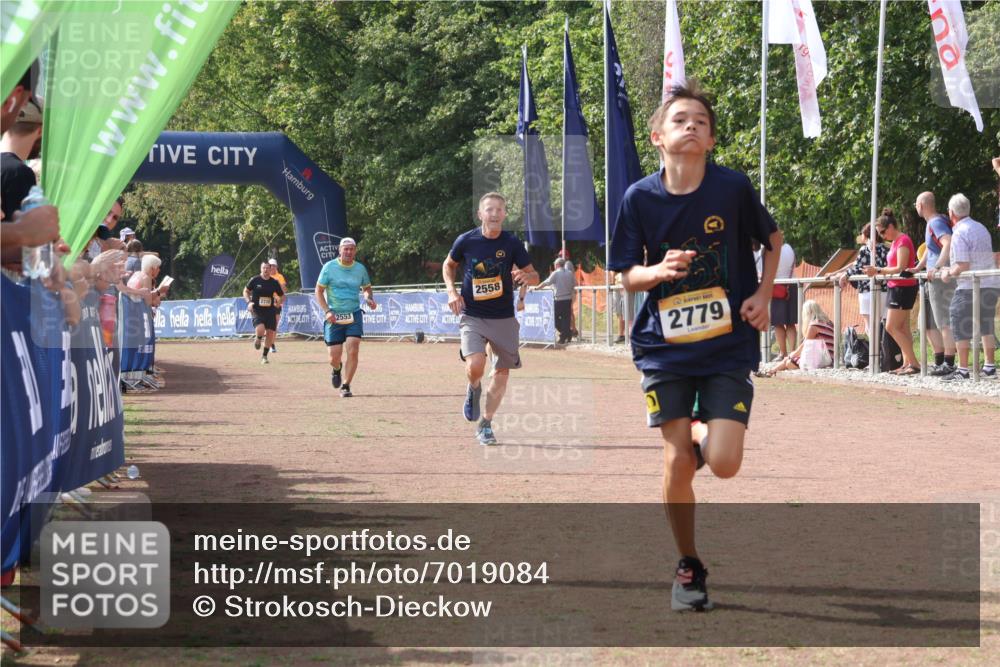 08.09.2024 - Airport Race Strokosch-Dieckow http://msf.ph/oto/7019084 08.09.2024 12:08:44 Ziel 2553, 2558, 2710, 2778, 2779 meine-sportfotos.de