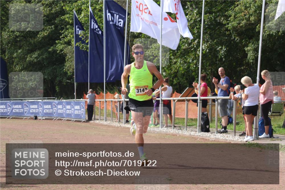 08.09.2024 - Airport Race Strokosch-Dieckow http://msf.ph/oto/7019122 08.09.2024 11:59:58 Ziel 3092, 3142 meine-sportfotos.de